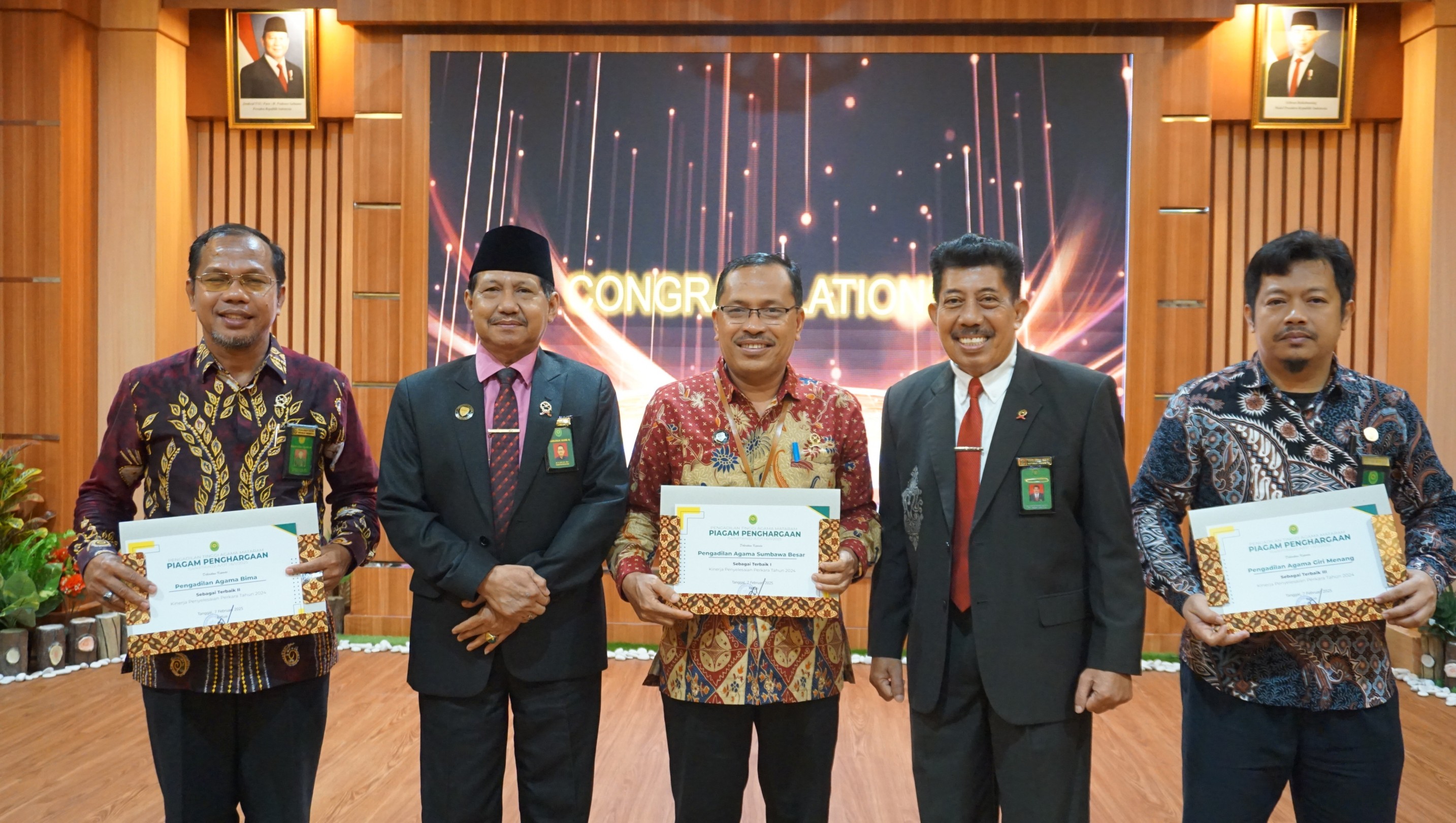 Penghargaan PA Sumbawa Besar 5 1